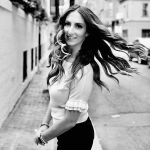 Meet your Posher, Anna